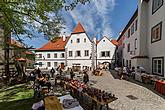 Jahrmarkt und Handwerke auf dem Klosterhof 